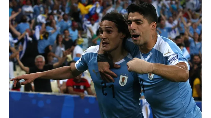 Lucho Suárez y Edinson Cavani son compañeros en la selección uruguaya