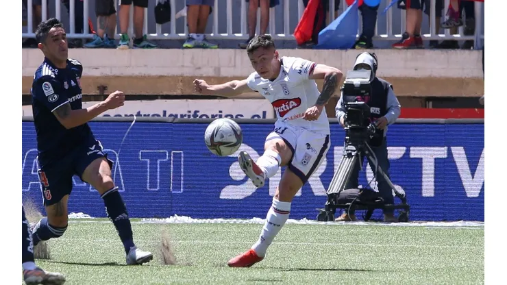 Cristián Zavala le anotó un golazo a Universidad de Chile en una de sus grandes actuaciones en 2021