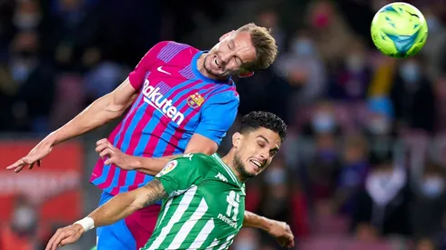 Luuk de Jong dejaría Barcelona con rumbo al Cádiz.