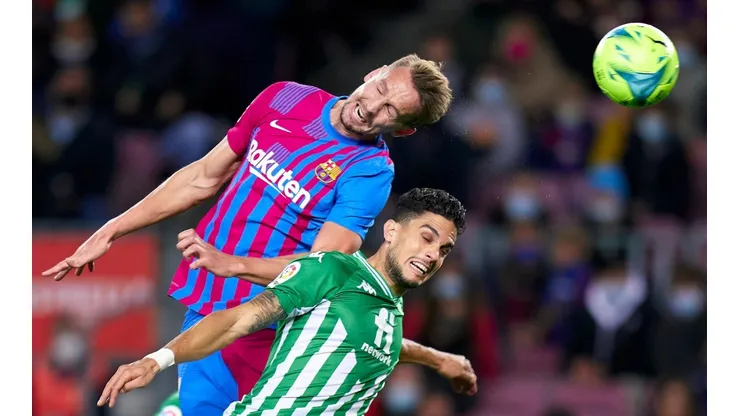 Luuk de Jong dejaría Barcelona con rumbo al Cádiz.