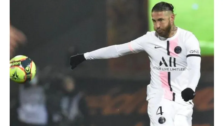 Sergio Ramos fue expulsado en cinco minutos y sigue dejando dudas en el PSG