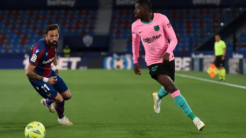 Contra todo pronóstico, el delantero francés firmará una extensión de contrato con el Barcelona y seguirá por cinco temporadas más en el Camp Nou.