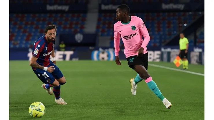 Contra todo pronóstico, el delantero francés firmará una extensión de contrato con el Barcelona y seguirá por cinco temporadas más en el Camp Nou.