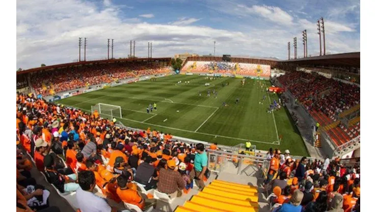 El estadio Zorros del Desierto de Calama será el nuevo recinto de la Roja que recibirá a Argentina por eliminatorias.
