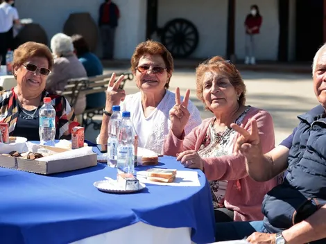 ¿Cuáles son los bonos para personas mayores?