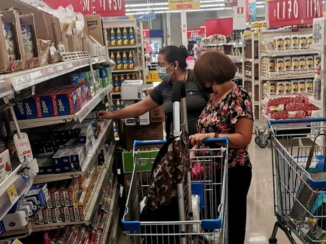 ¿A qué hora cierran los supermercados en vísperas de la navidad?