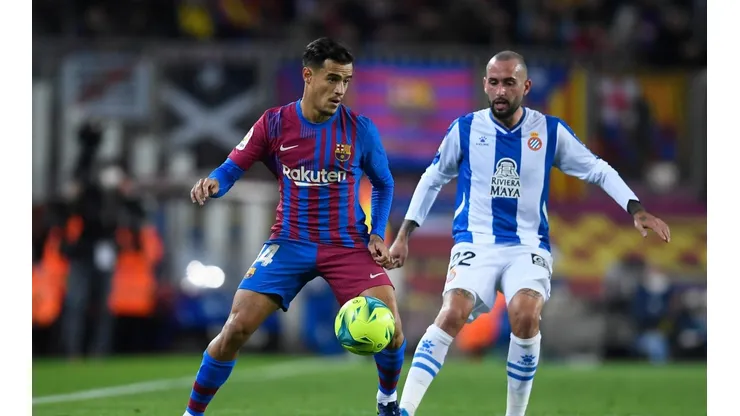 Barcelona no tiene en sus planes a Coutinho y lo ofrece a dos equipos de la Premier League para recuperar dinero.