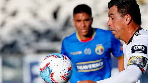 En Colo Colo evalúan un posible retorno de Paredes