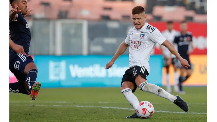 Leonardo Gil continuará en Colo Colo hasta el 2024
