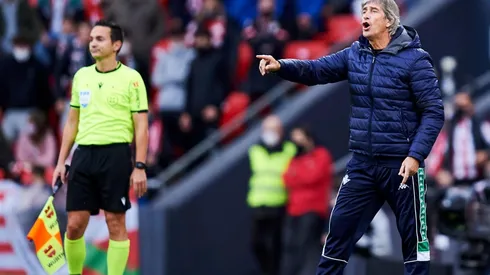 Pellegrini se fue molesto con los árbitros tras la derrota del Betis