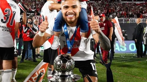 Paulo Díaz tras levantar el Trofeo de Campeones con River se alza junto a Marcelo Salas como el chileno más ganador en Argentina