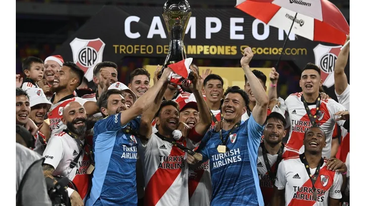 Paulo Díaz festejó junto a su hijo el título de River Plate