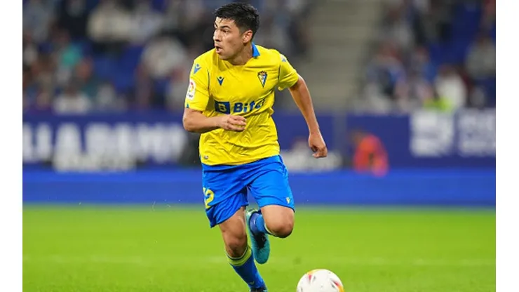 El chileno Tomás Alarcón enfrenta este domingo al Real Madrid.