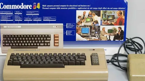 El computador se estrenó en el año 1982