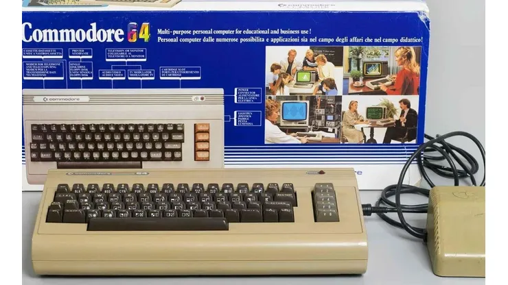 El computador se estrenó en el año 1982
