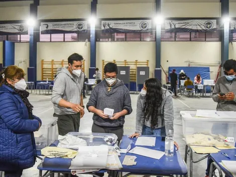 Elecciones Presidenciales Chile | ¿Qué son los apoderados de mesa y qué tienen que hacer?