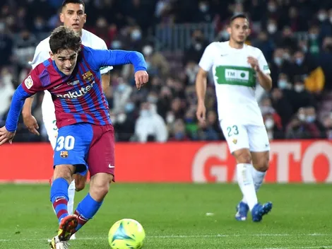 Barcelona salva el triunfo ante Elche de Roco por sus canteranos