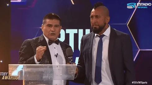 Marcelo Vega entregó premios con categorías muy graciosas.