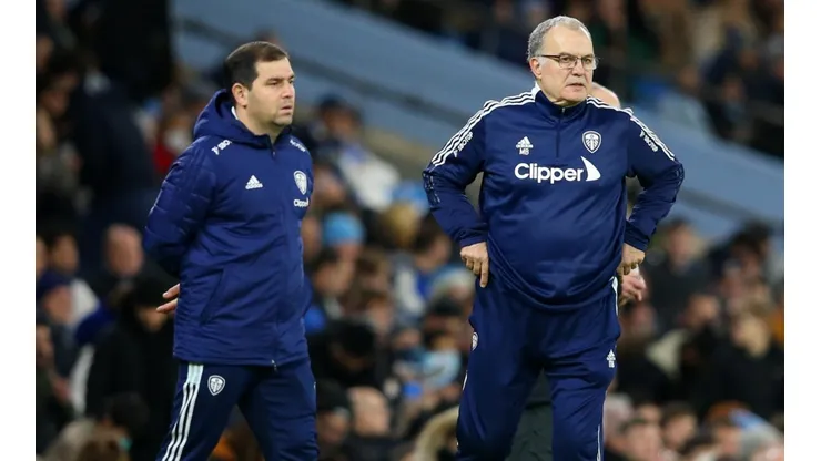 Marcelo Bielsa es cuestionado tras la goleada que sufrió ante el Manchester City