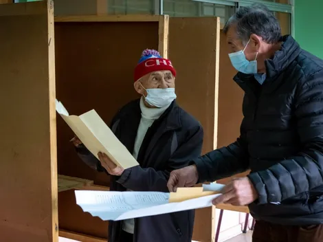 ¿Cómo se puede facilitar el voto a las personas mayores?