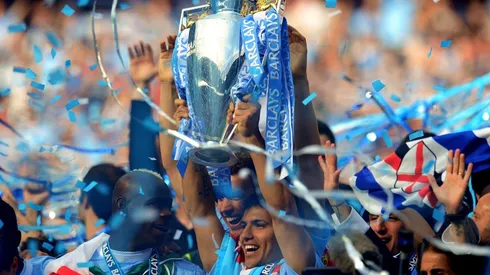 Sergio Agüero le dio el primer título de Premier League al Manchester City con un increíble gol en el último minuto en el Etihad Stadium.