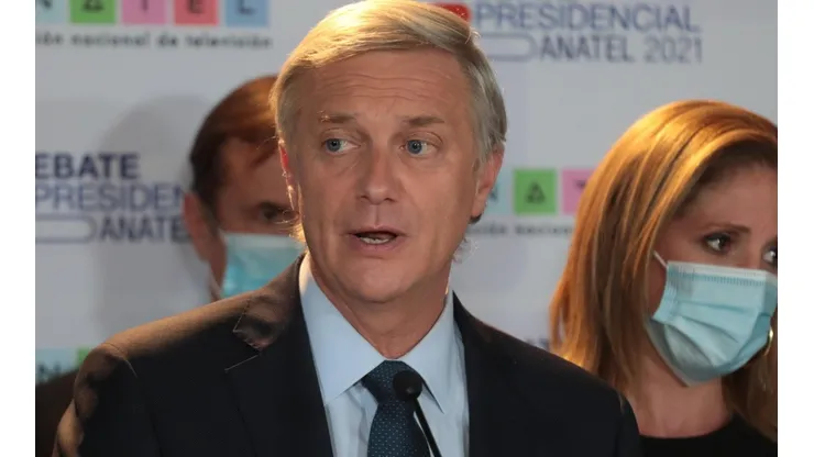 ¿A qué partidos representa J.A. Kast?
