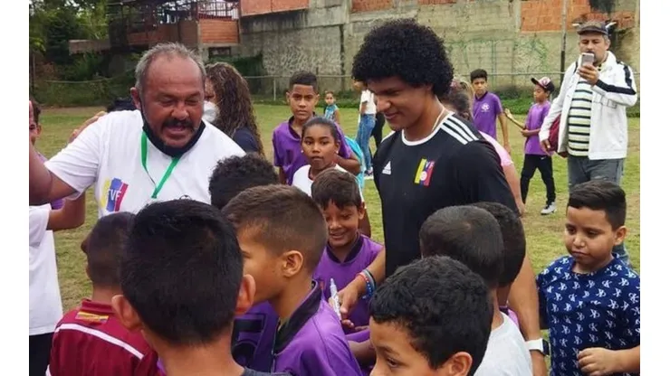Eduard Bello está disfrutando de sus vacaciones en Venezuela