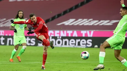 Bayern Múnich lidera la Bundesliga con 40 puntos.