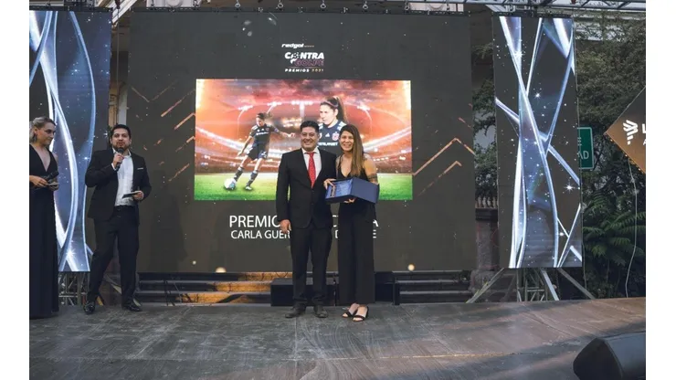 Carla Guerrero fue reconocida con el Premio a la Trayectoria adidas durante la Gala del Fútbol Femenino, los Premios Contragolpe 2021.