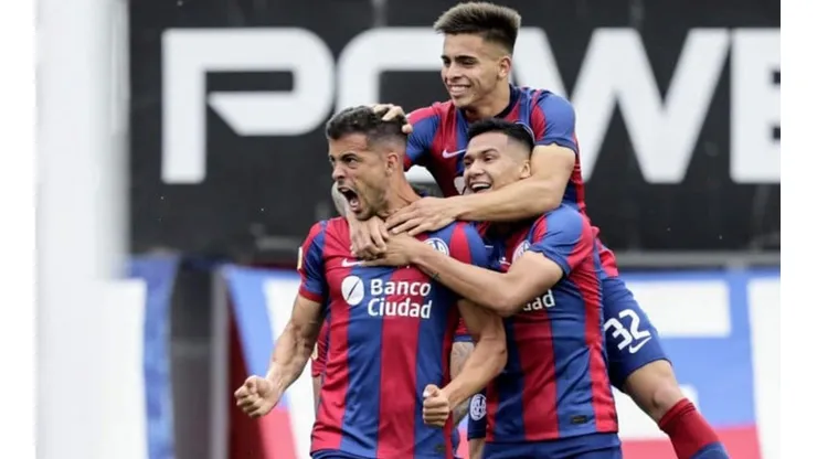 San Lorenzo será uno de los rivales de Colo Colo en Argentina