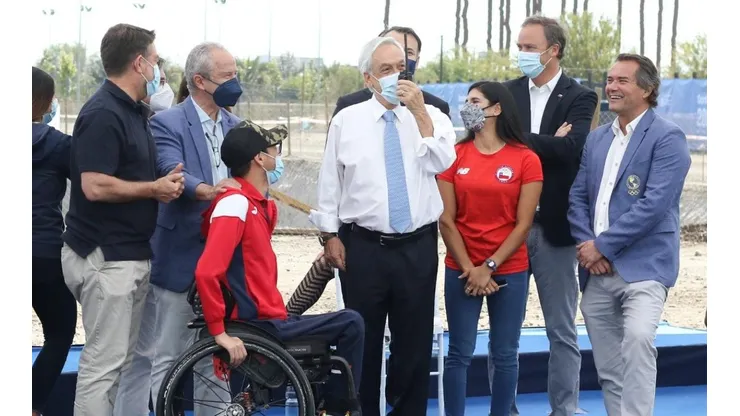 Presidente, Sebastián Piñera pone la primera piedra de la Villa Panamericana que albergará a los deportistas que disputarán los Juegos Santiago 2023