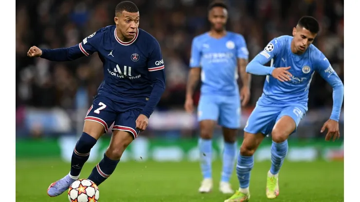 PSG negocia con Kylian Mbappé para renovar su contrato.