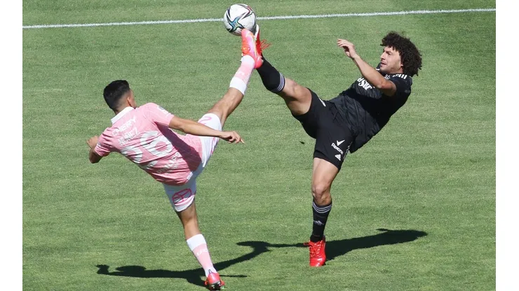 Cruzados y albos se verán las caras nuevamente en el inicio de la temporada 2022.