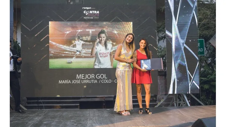 María José Urrutia fue elegida con el Mejor Gol de la temporada 2021 de la Gala del Fútbol Femenino, Premios Contragolpe 2021.