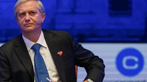 Conoce a los famosos que votarán por J.A. Kast