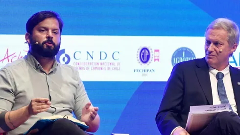 El debate se da a menos de una semana del balotaje presidencial.