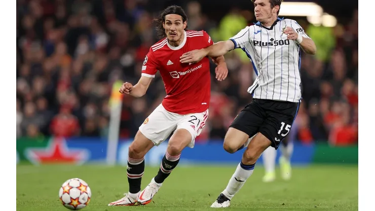 Con los pocos minutos que suma Edinson Cavani en el Manchester United desde que llegó Cristiano Ronaldo, varios equipos se han interesado en fichar al delantero uruguayo de 34 años.