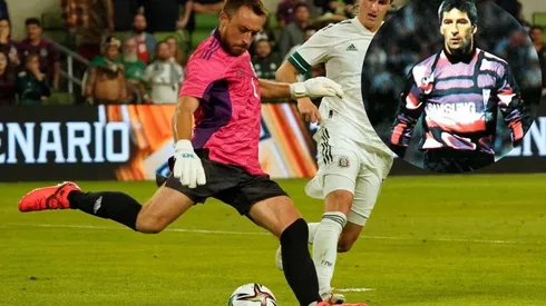 Sebastián Pérez fue uno de los puntos altos en el empate de La Roja ante México tras sus extraordinarias tapadas