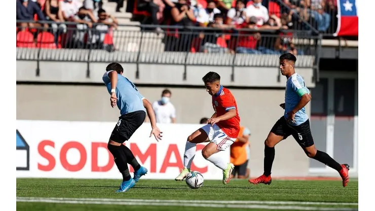 El partido e la Roja sub 20 ante su similar de Uruguay se disputó a las 18.00 horas en el sintético de La Calera