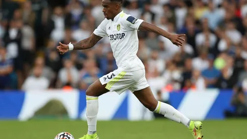 Junior Firpo en el Leeds de Marcelo Bielsa