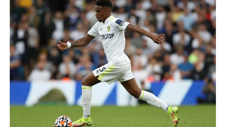 Junior Firpo en el Leeds de Marcelo Bielsa