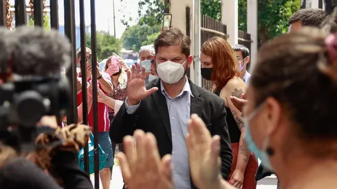 Gabriel Boric en el COSAM