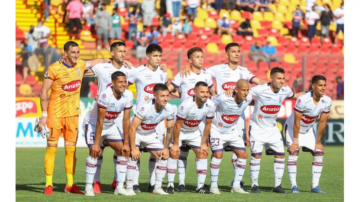 Un grupo de jugadores de los Potros sacaron la voz para defender a la institución sobre la conocida denuncia de Universidad de Chile en su contra.