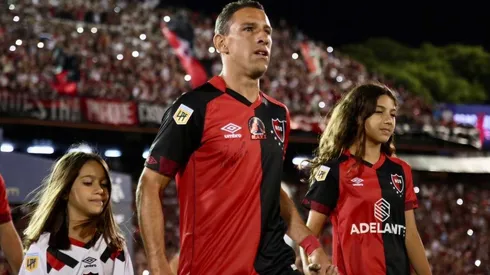 Maxi Rodríguez se retiró con el equipo que debutó en el año 1999.