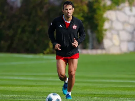 ¡Sacando la varita! Valdivia ya entrena junto al Necaxa