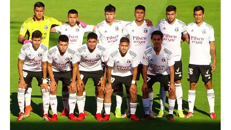 La formación juvenil de Colo Colo contra Audax Italiano, cuando la mayor parte del plantel se encontraba aislado por un brote de covid-19