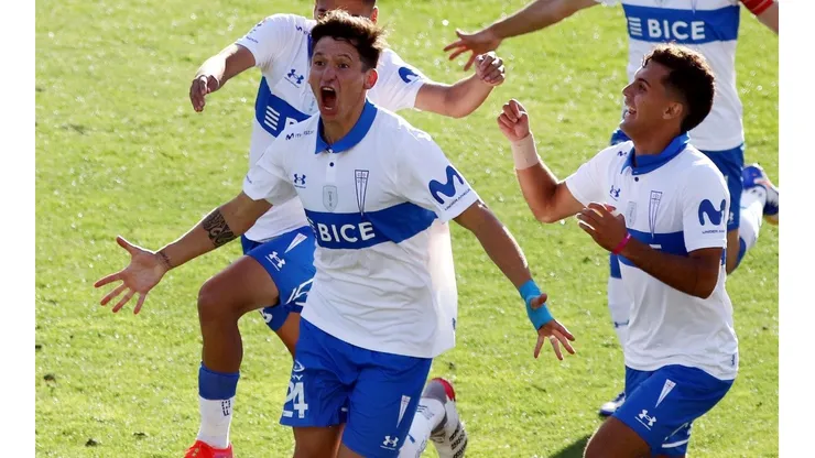Alfonso Parot remató la temporada en un excelente nivel como lateral izquierdo de Universidad Católica