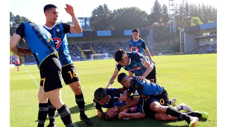 Huachipato le remontó el partido a Melipilla en el CAP