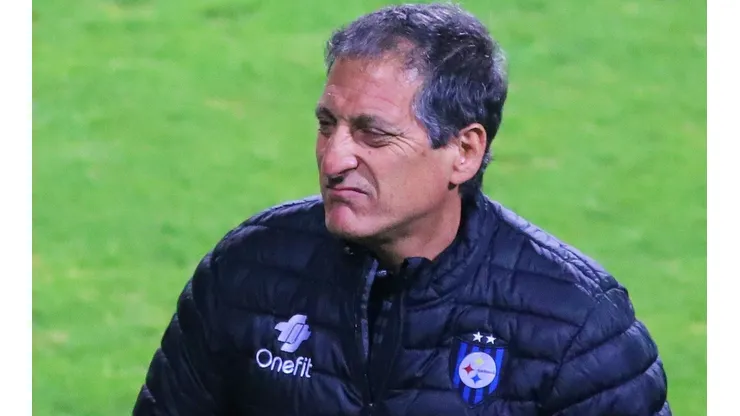 La victoria de Huachipato ante Melipilla no le alcanzó al cuadro acerero para mantenerse en Primera División