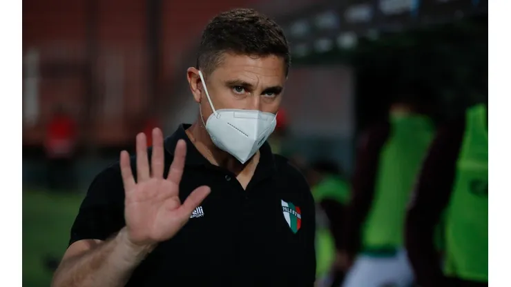 Pato Graff duró menos de cuatro meses en Palestino
